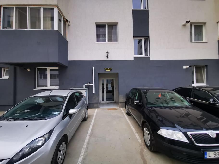 Two Bedroom Apartment Rosu Bagian luar foto